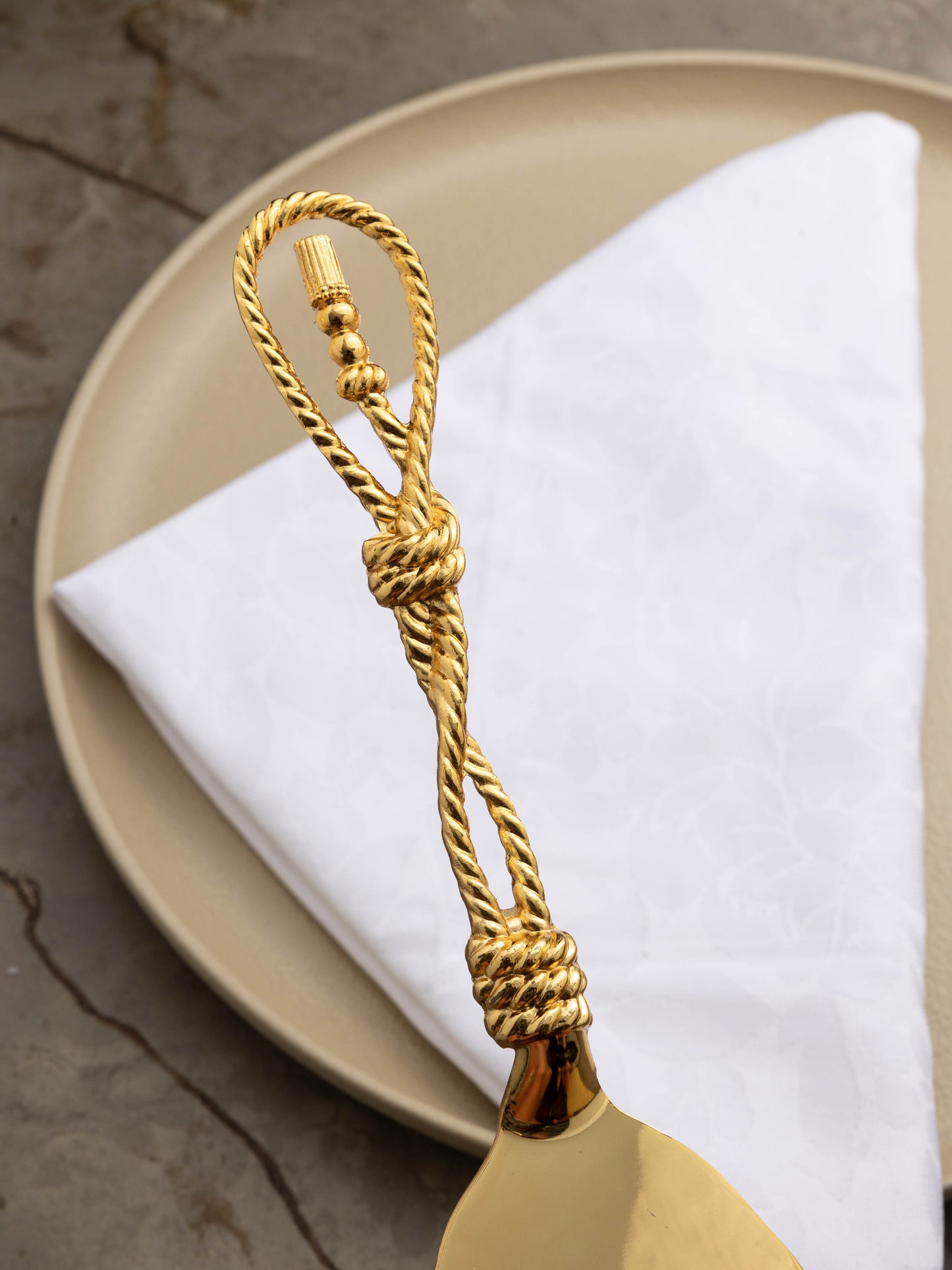 طقم كفاكير بتصميم كلاسيك