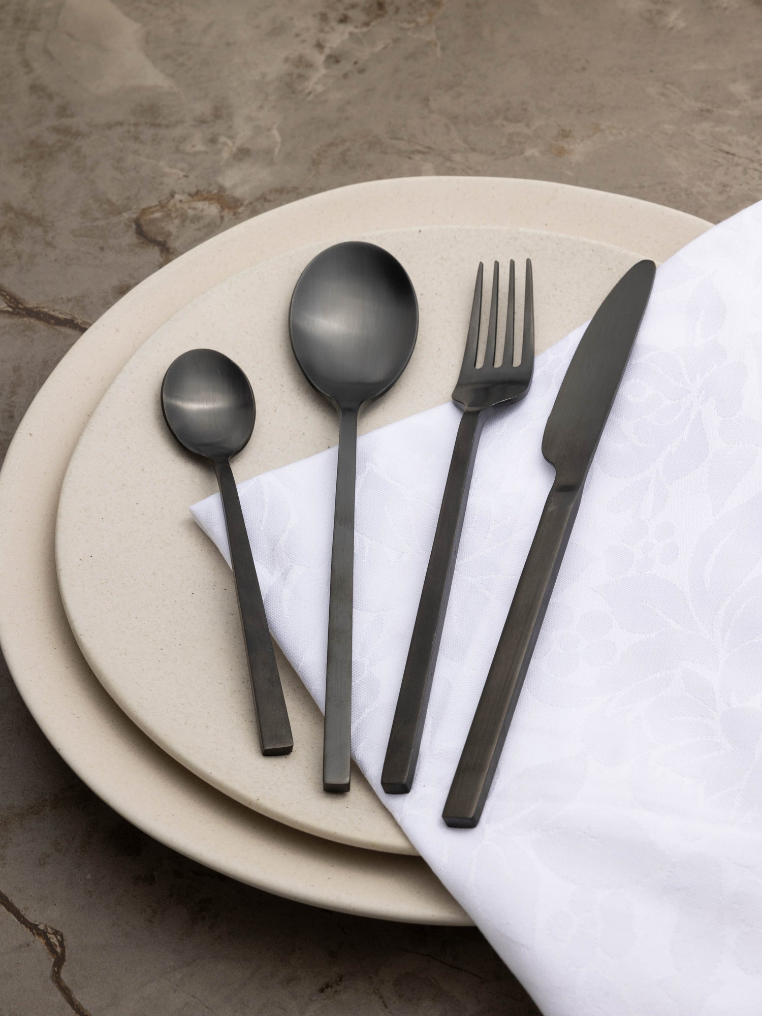 Cutlery Sets - أطقم الملاعق والشوك