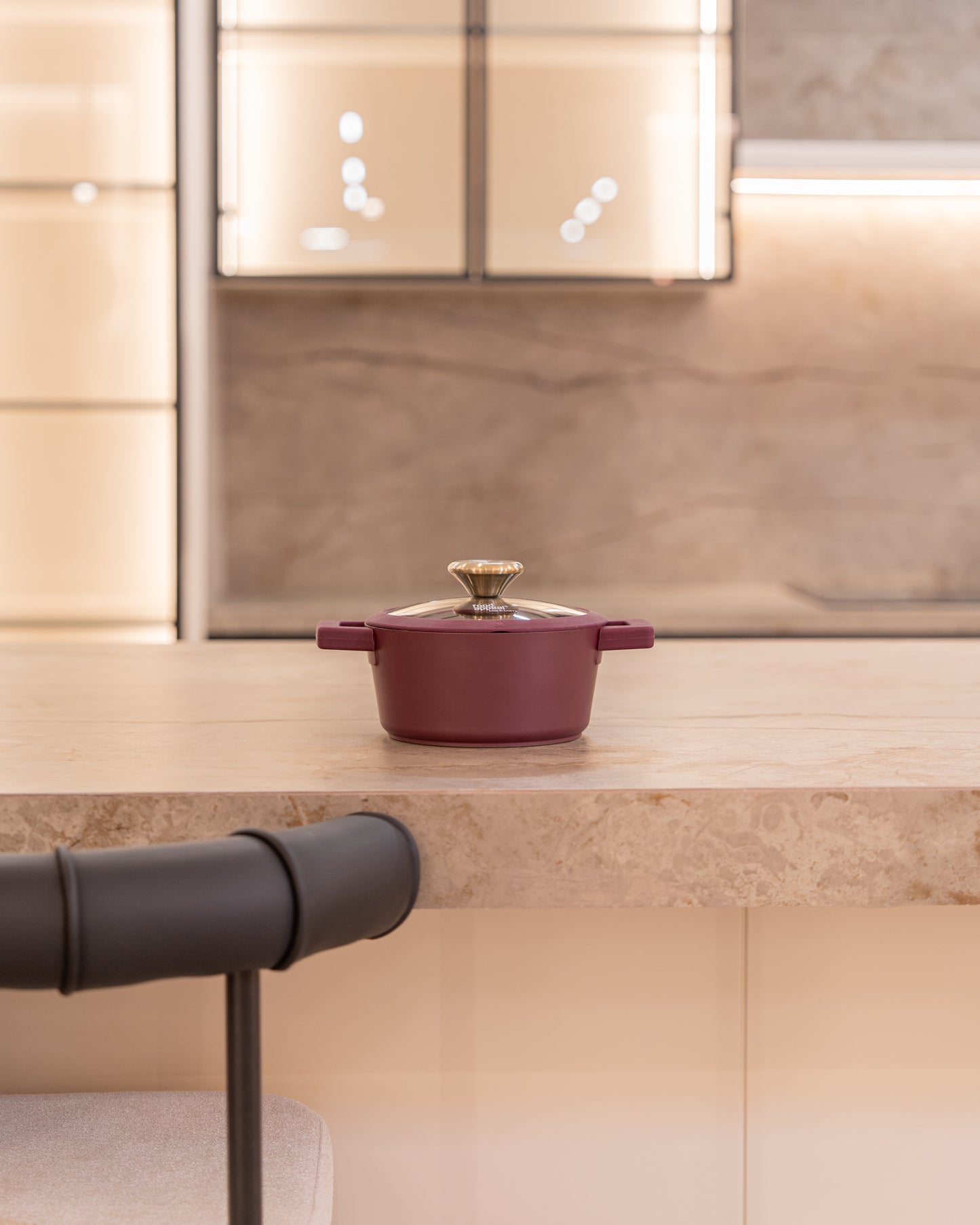 Food appeal ( black berry ) طناجر