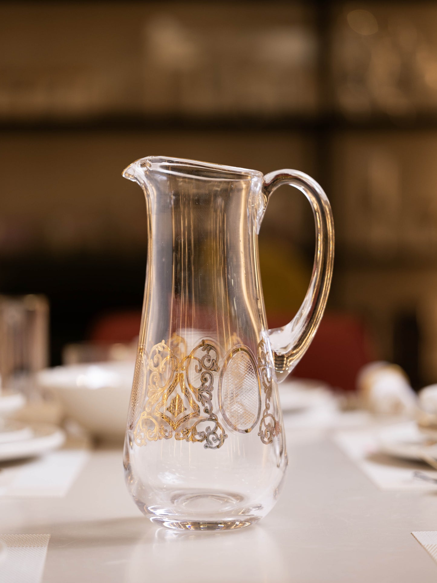 شاف تقديم بتصميم كلاسيك