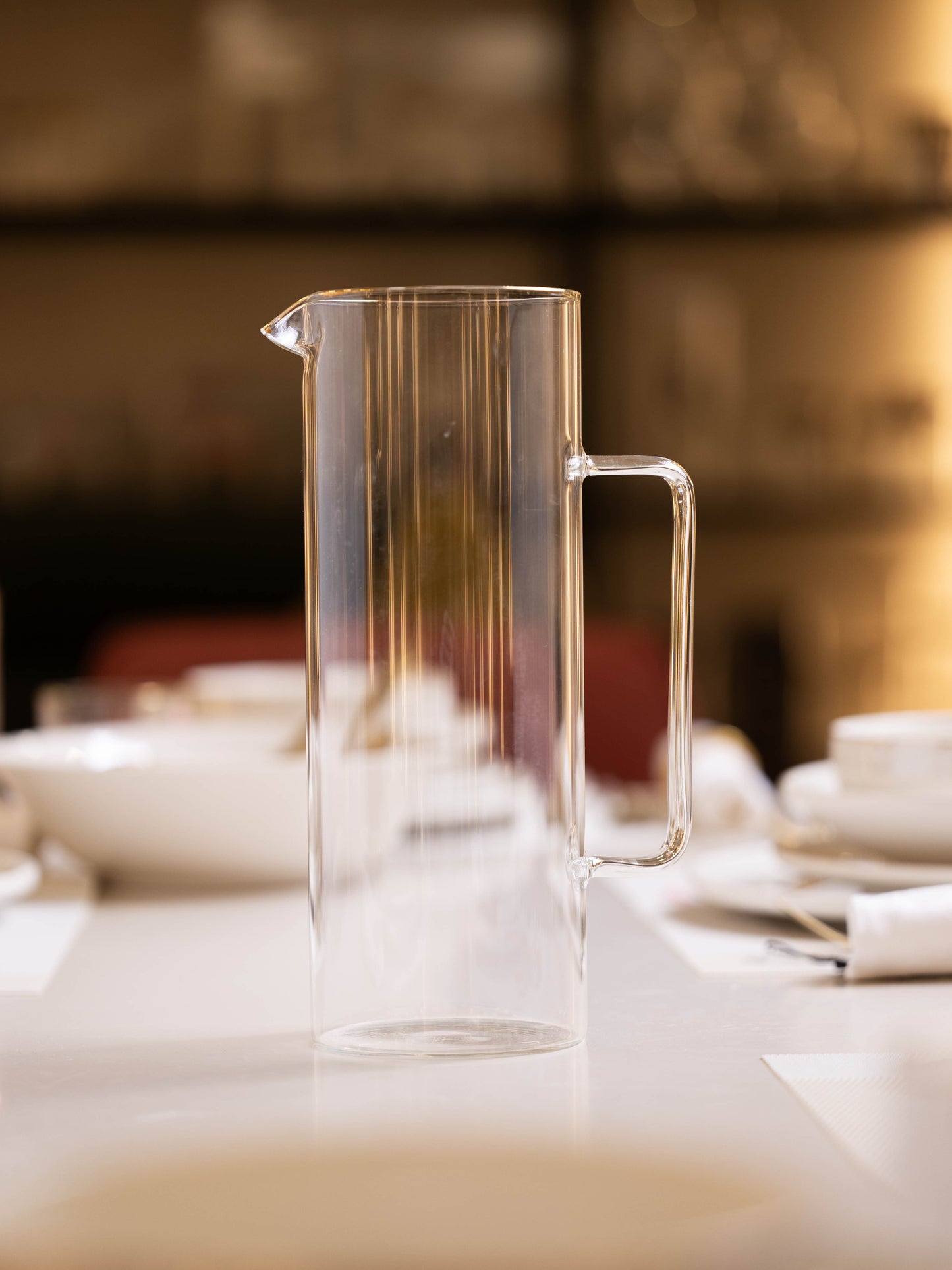 شاف تقديم بتصميم أنيق