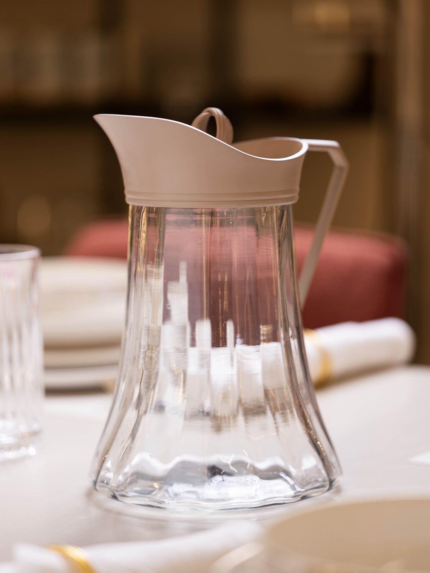 شاف تقديم بتصميم كلاسيك