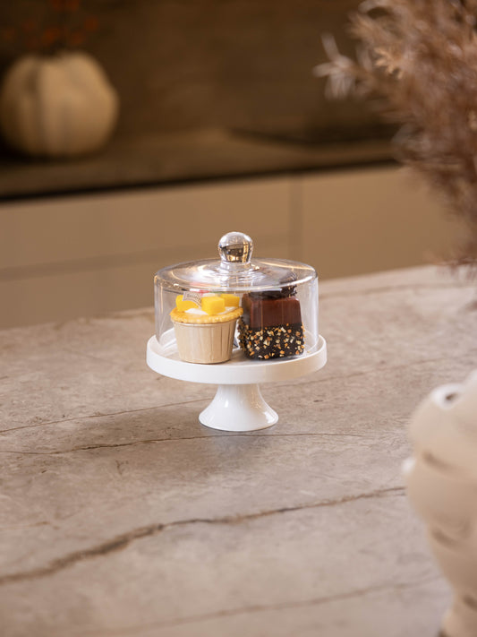 مضيفة كب كيك بتصميم أنيق