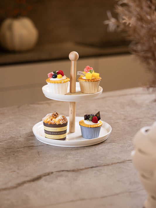 مضيفة كب كيك بتصميم أنيق