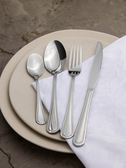 طقم ملاعق بتصميم أنيق