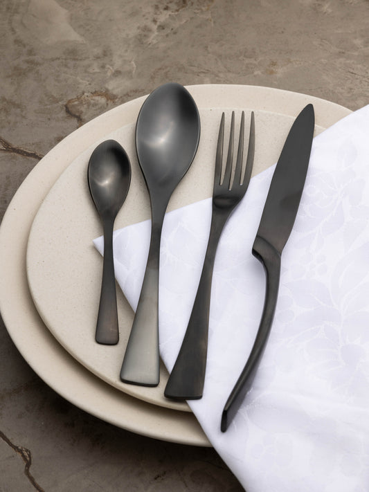 طقم ملاعق بتصميم مميز