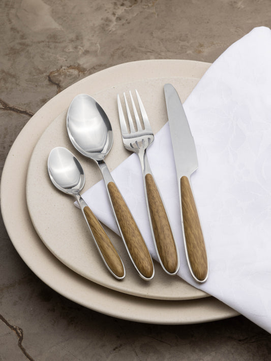 طقم ملاعق بتصميم مميز