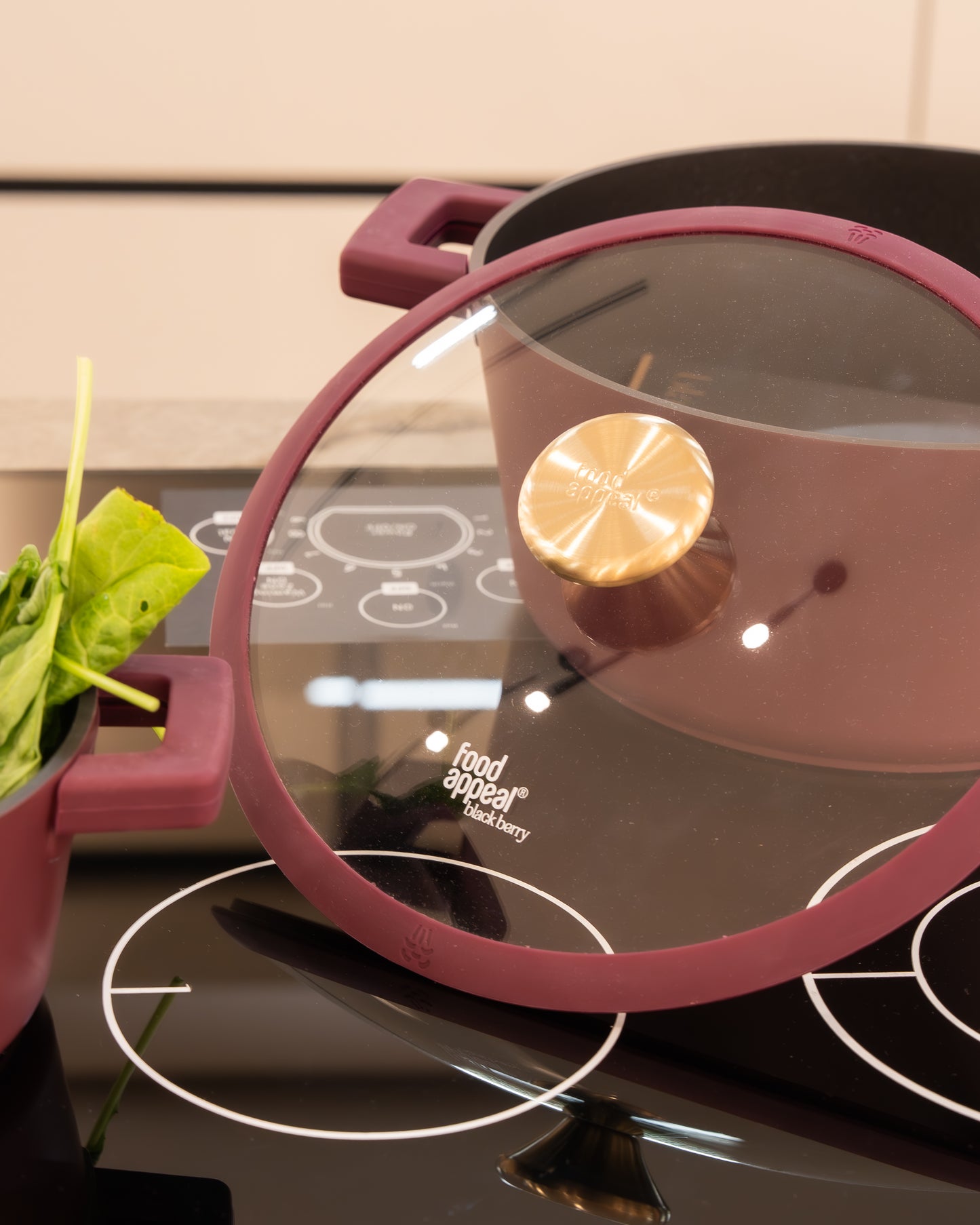 Food appeal ( black berry ) طناجر