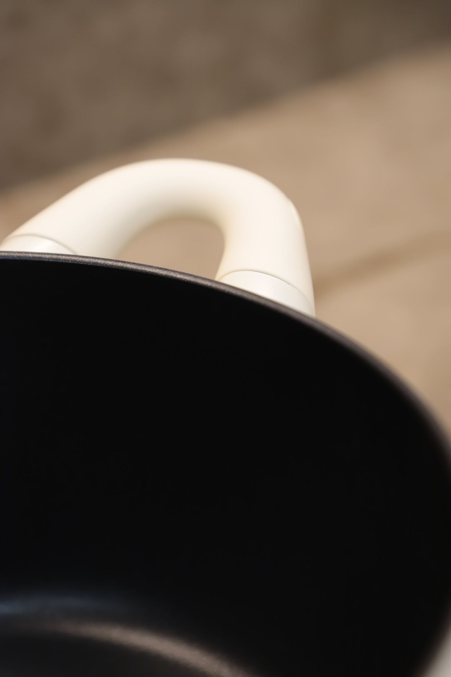 SOLTAM ( Twist Cream ) طنجرة