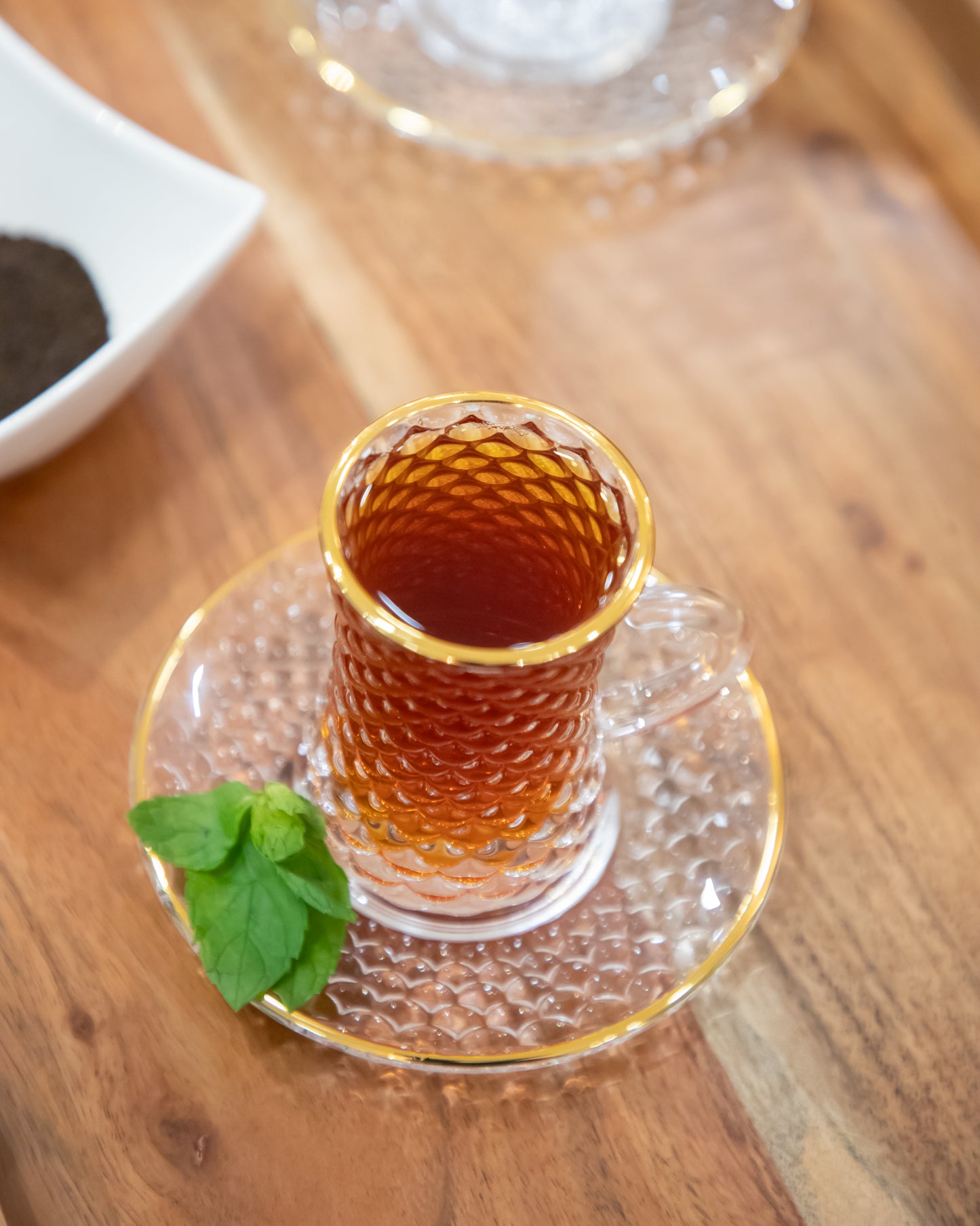 طقم كاسات شاي بتصميم أنيق