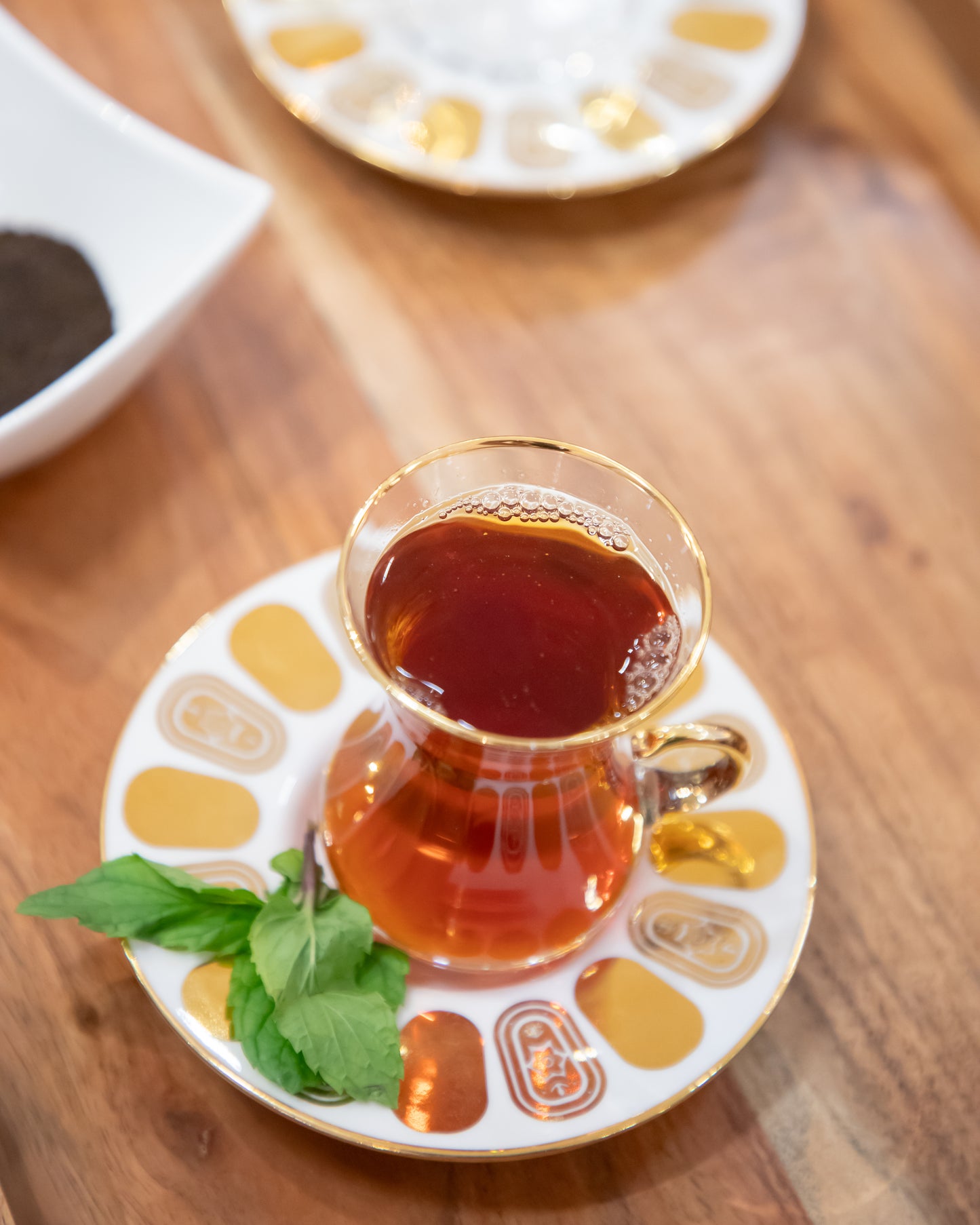 طقم كاسات شاي بتصميم أنيق